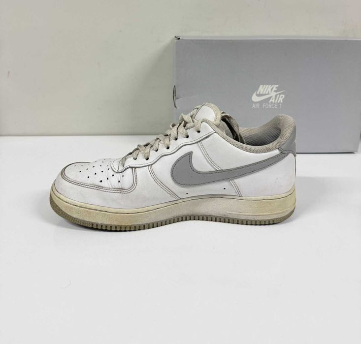 NIKE Air Force 1 07