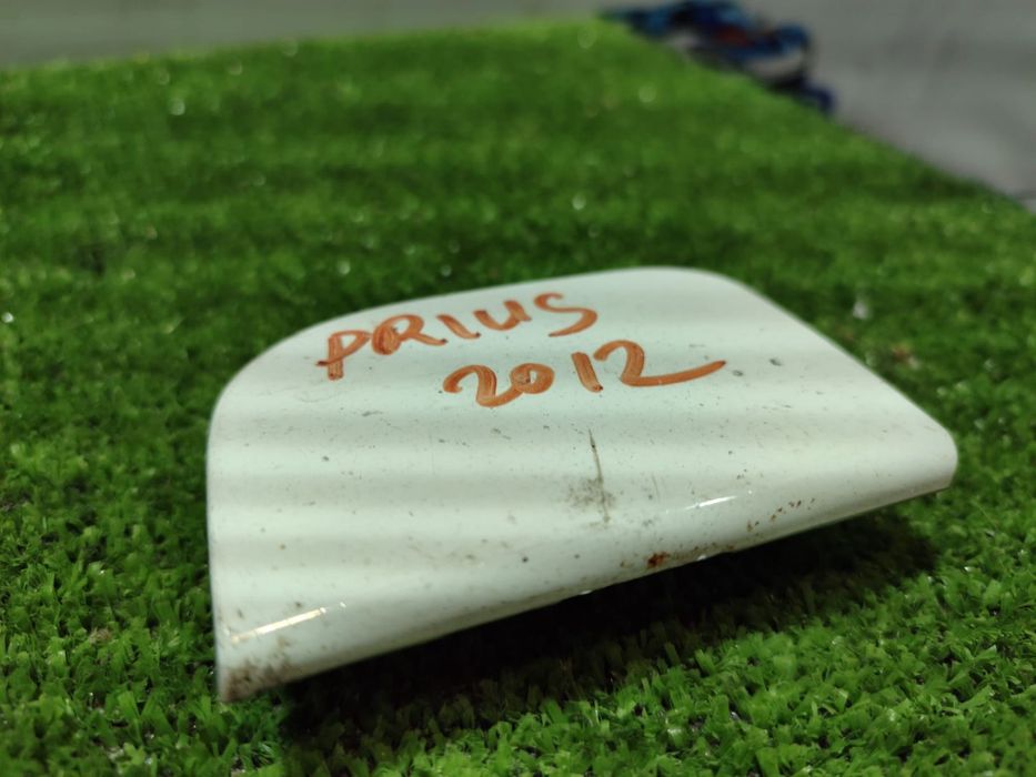 CAPAC CUI TRACTARE BARA FATA MERCEDES BENZ C220 CDI 2011 2.1 DIESEL C-Class W204 / 2007-2015 DREAPTA / DACIA DUSTER 1.5 DIESEL 2015 / SUV 5 USI / 2013-2017 / TOYOTA PRIUS 2012 HYBRID 1.8 BENZINA Hatchback / 2009-2015 / COD OEM 511804594R / A2048850526 / 5