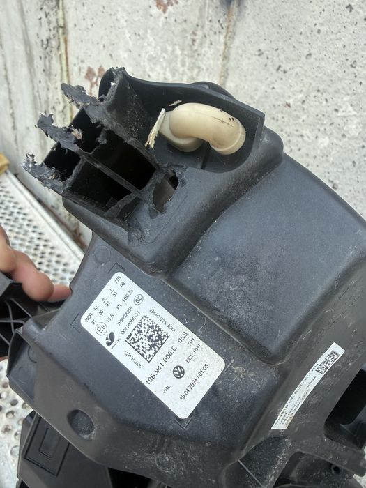 Оригинален Десен Фар за VW ID.3 (2019+) Full LED – 10B.941.006.C