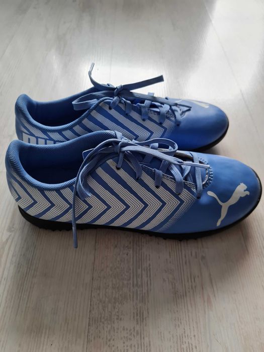 Детски футболни обувки, стоножки Puma 35 номер