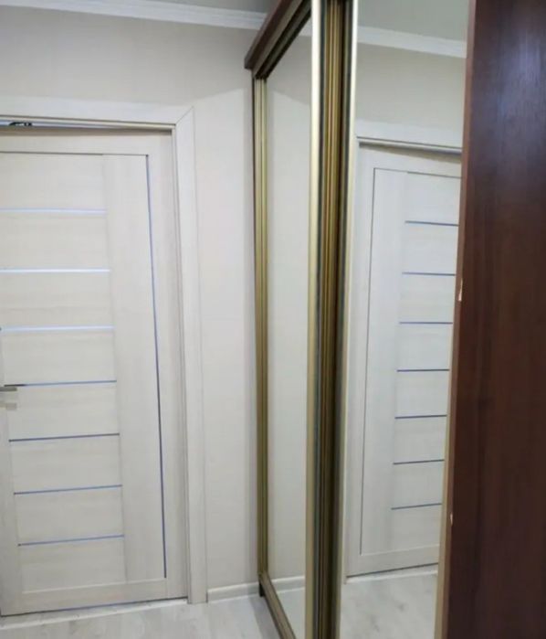 Ресторан Континент 12 тыс в сутки