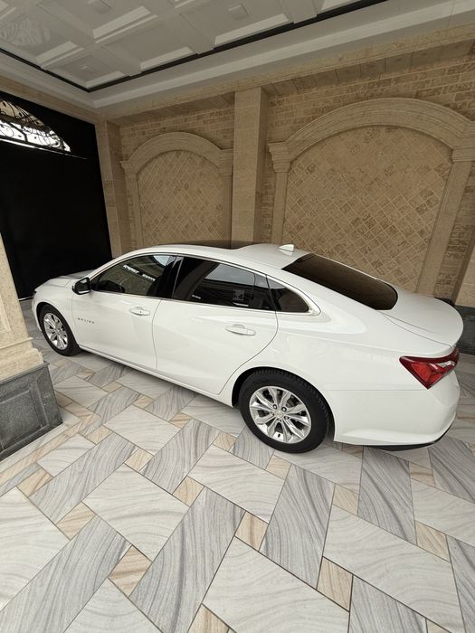 Chevrolet malibu premier