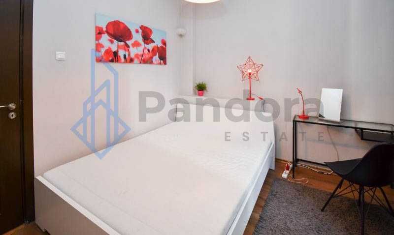 Двустаен апартамент под наем в Центъра