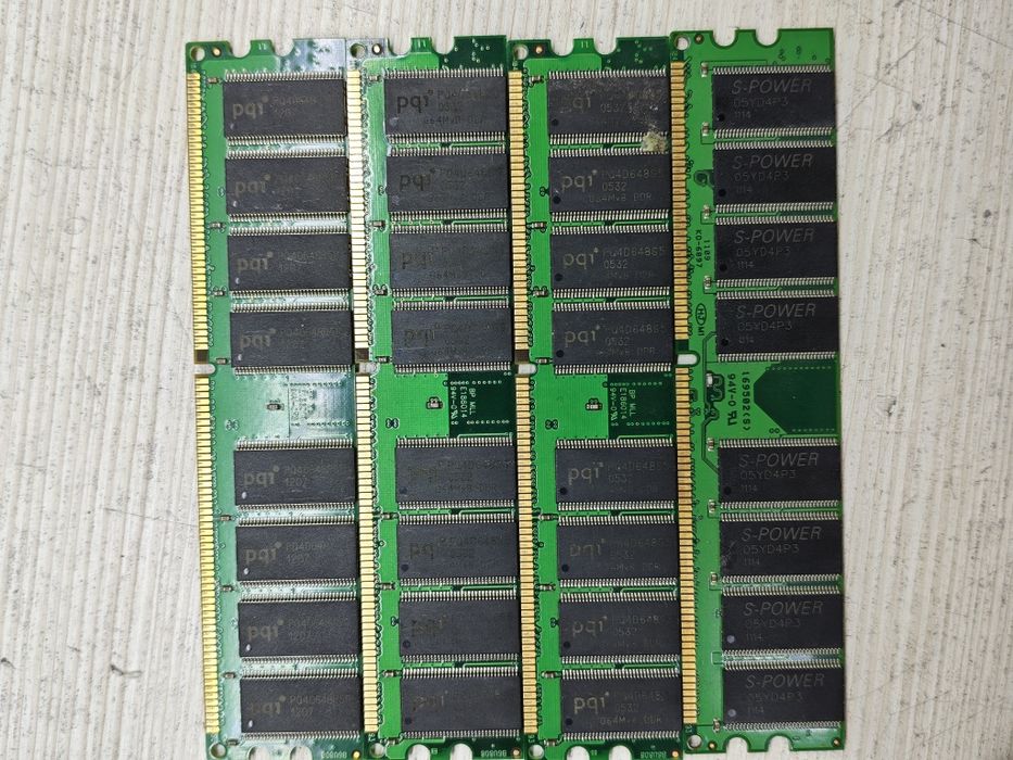 DDR1 1gb продам ОЗУ ддр1 RAM