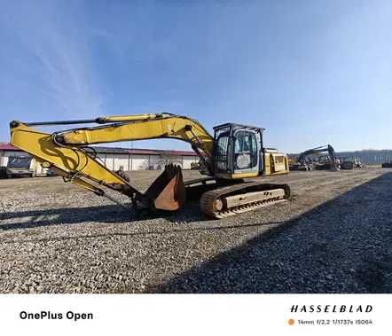 Piese New Holland 295 pompa hidraulica