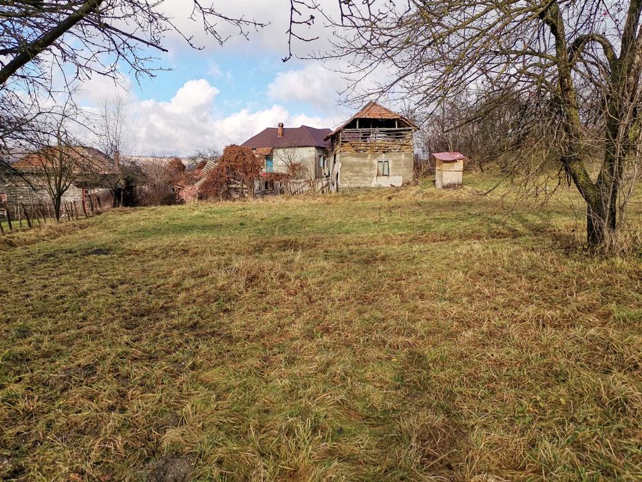 PARTICULAR! Casă 5 camere, 3500 mp teren! Mobilată și utilată!