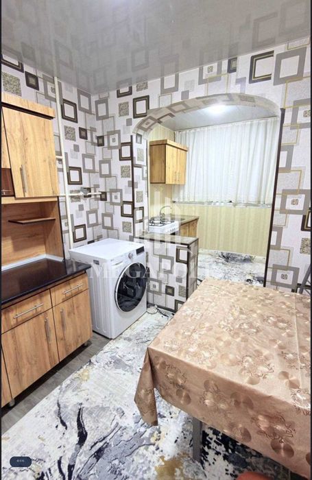 Buxoro, Pridastgirda 3 xonali kvartira arzon narxda sotiladi.№515