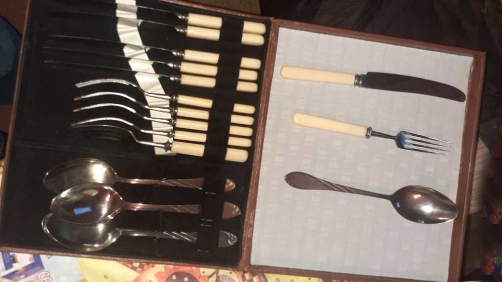 Комплект *АНТИКВАРНИ* прибори за хранене - СССР, клеймо ЗК нерж.