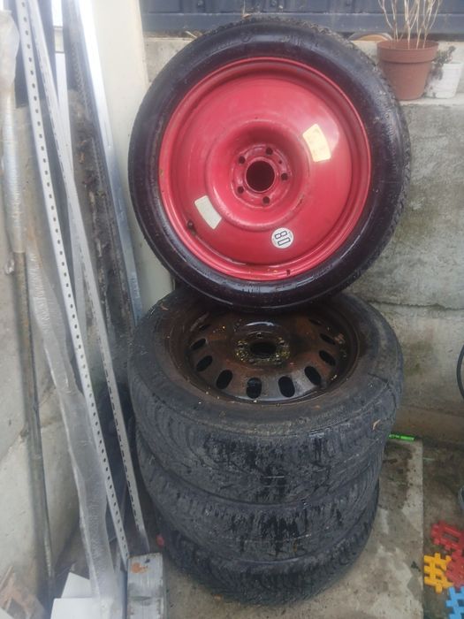 Vind jante  rezerva otel peugeot 407 /16...205  55 16  zr vara 4 buc,205 55 16 vara 3 bucati