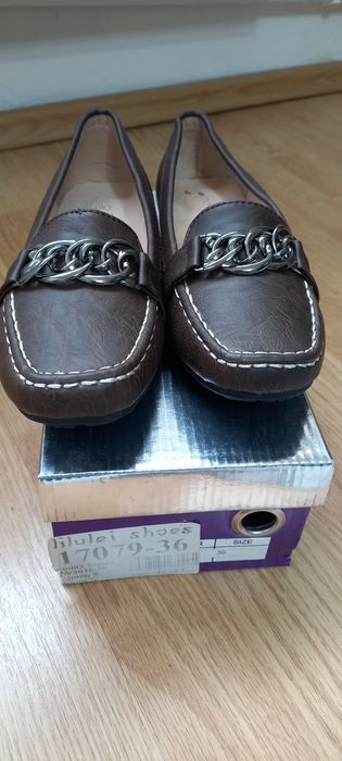 Pantofi 36 piele naturala noi