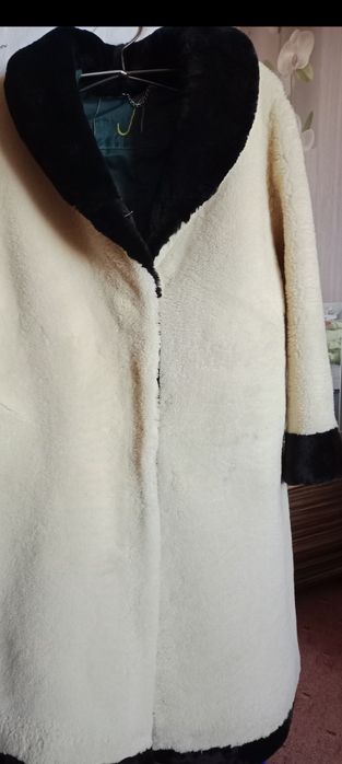 Зимняя одежда. Шуба натуральная