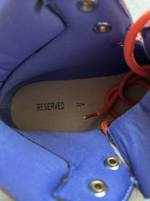 Зимни боти Reserved
