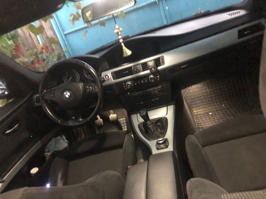 BMW Seria 3 0 — imagine 2