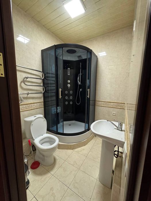 Срочно сотилади Сергели 7. 3*4/4/9 евро ремонт мактаб метро богча якин