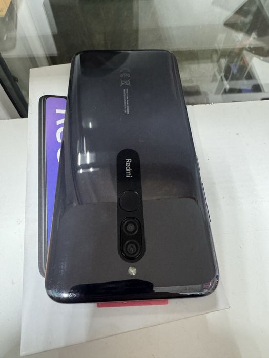 Продам Redmi 8 64g