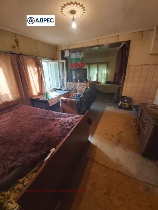 Продава се Къща в с. Комарево, Област Плевен - 80 кв.м за 128 €/кв.м - Снимка #3