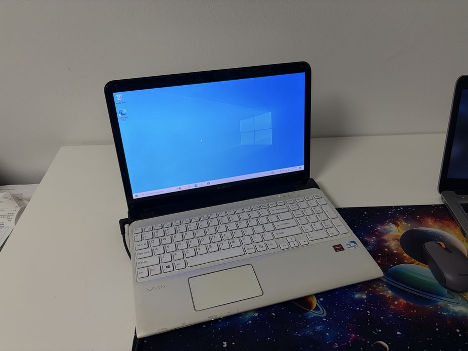 Laptop Sony Vaio 8Gb RAM ~ Perfect functional‼️