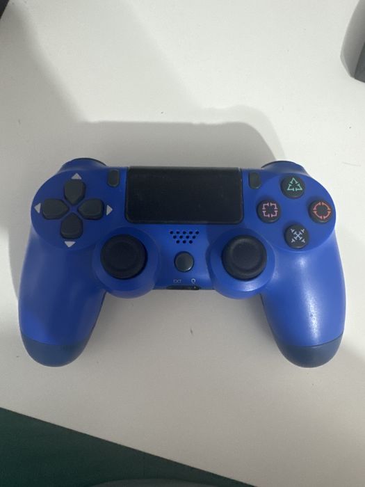 Vand controller ps4 dualshock wireless nefolosit vine cu incarcator
