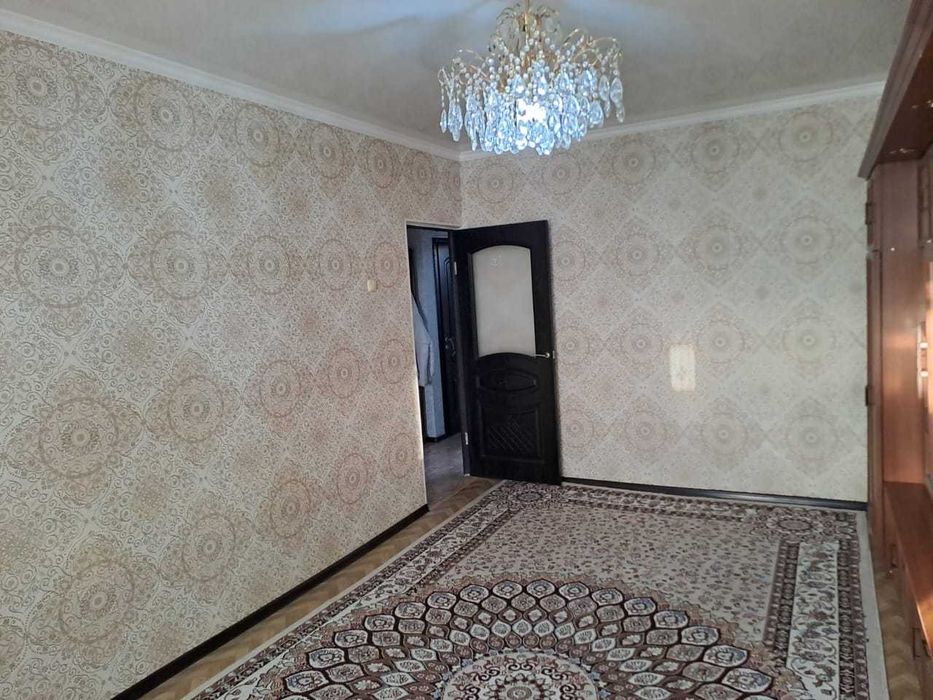 продам 2-х комн квартира в центре города