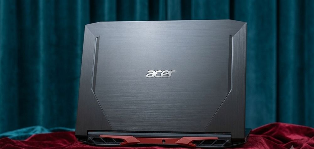 Ноутбук сотилади Асеr Нитро 5/ Core 15/ GTX в идеале