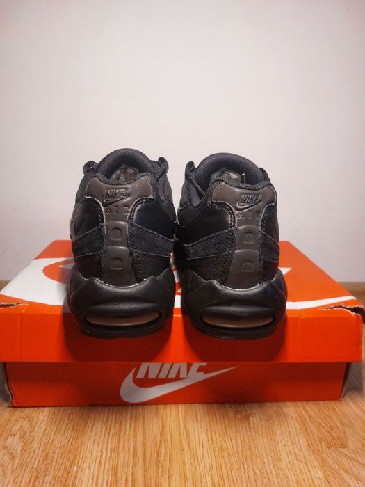 Adidasi Nike air max 95