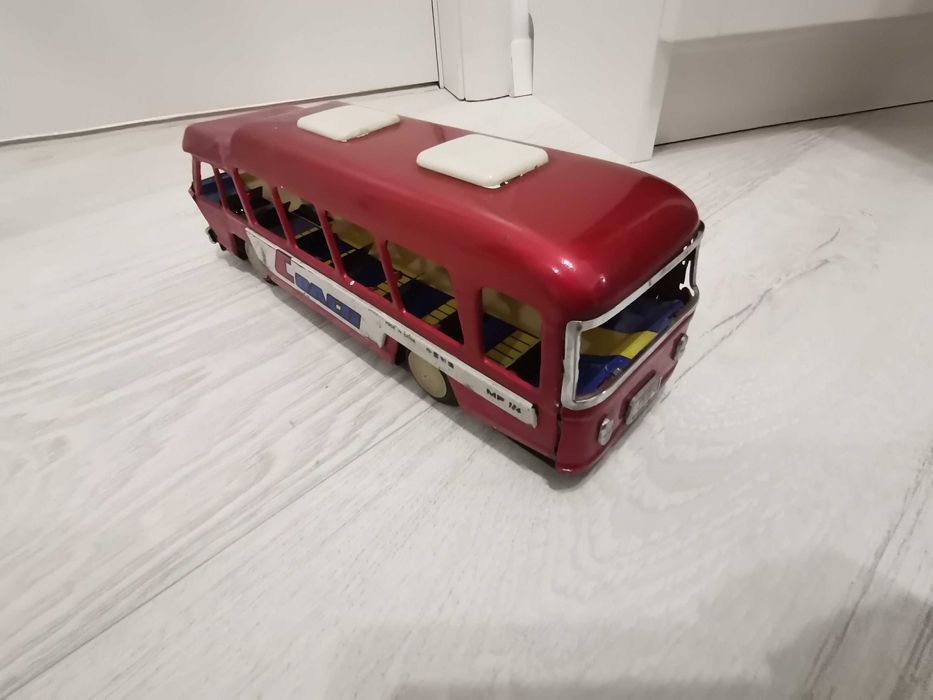 Jucărie veche de colecție autobuz