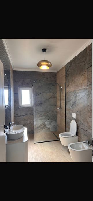 Vand casa mobilata ,cu piscina in  Cihei