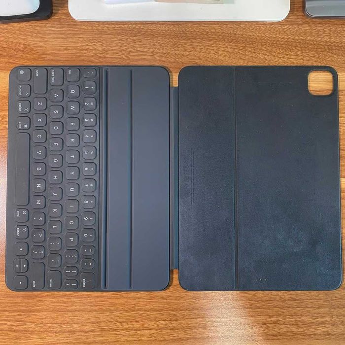 Чехол Smart Keyboard Folio для Ipad Pro 11 (1-6 поколение)