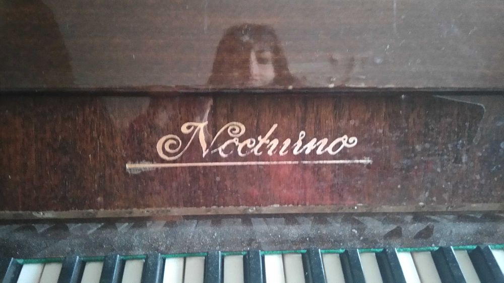 Руско пиано "Ноктюрно"