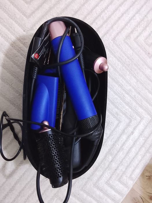 Dyson в хорошем состоянии