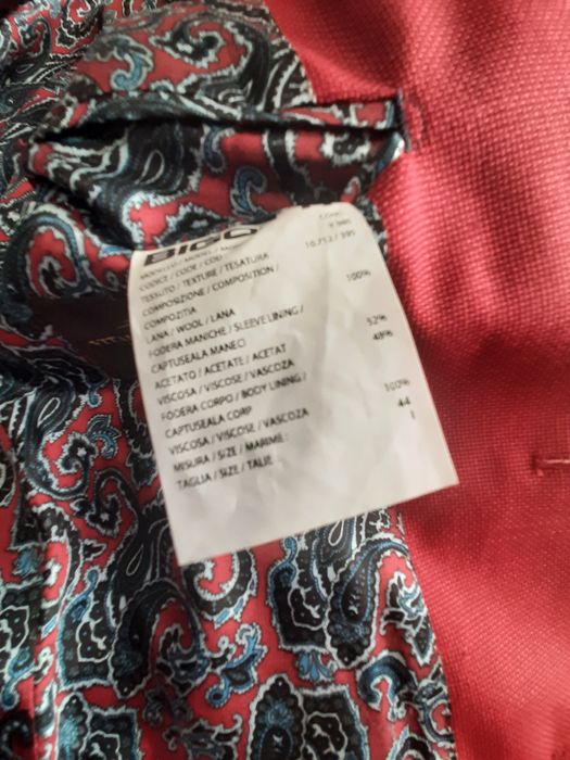 Sacou Bigotti, model Conti, roșu