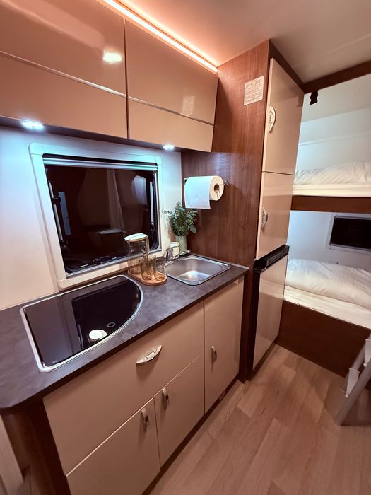 Inchirieri  Autorulota Arad   7 locuri