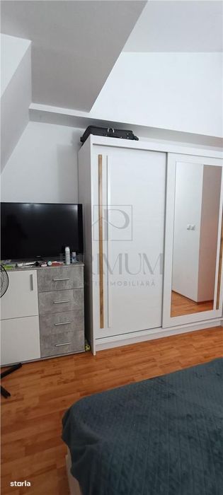 Aradului - Lift - 4 Camere - 2 Bai - Decomandat - Centrala - Clima - L