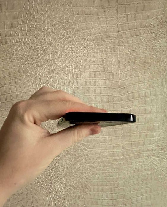 iPhone 12 64 gb 12 мес гарантия