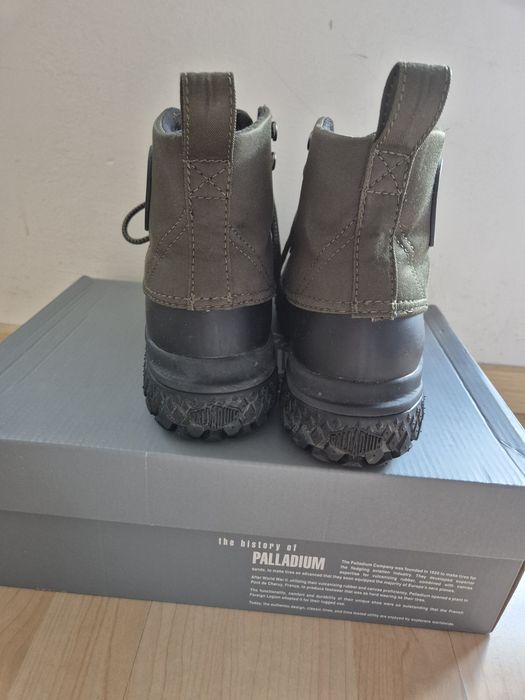 Зимни боти Palladium