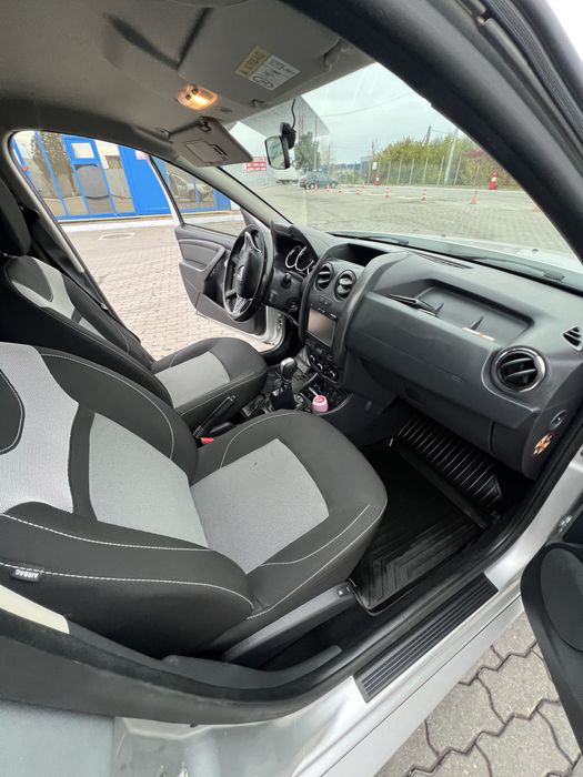 DACIA Duster 1.5 dci 4X2 Cutie Automata