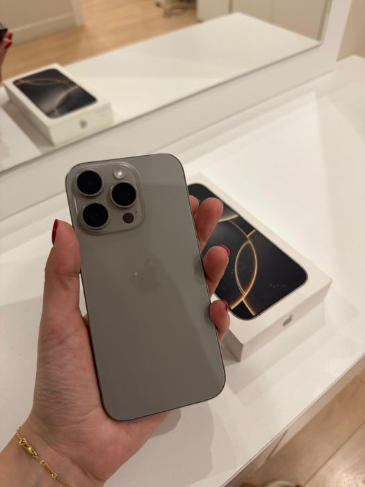 Iphone 16 pro silver 256gb