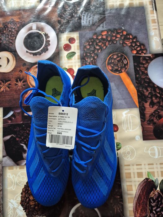 Adidas x Tango 18.1 tr