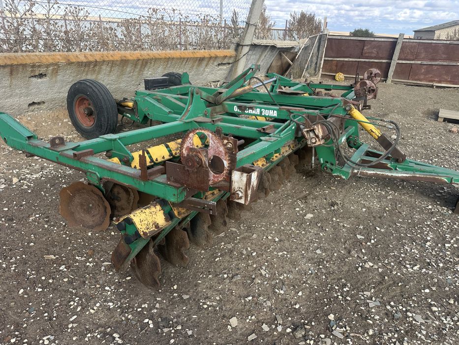 Продам скоростной плуг8 и дискатор 6 м в комплекте