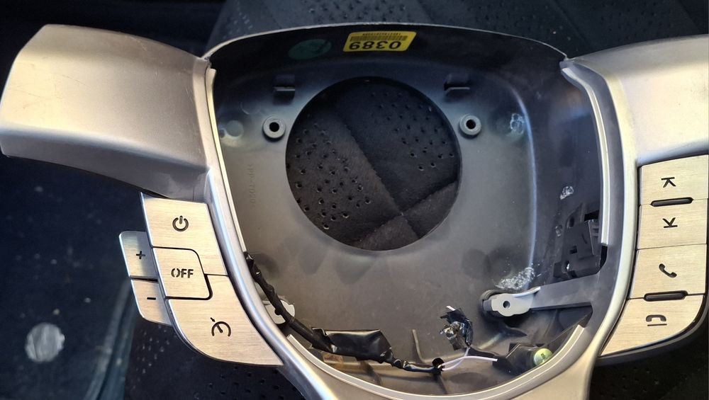 Спарк 4 позиция мултимедия и кнопки cruise control с хромом состояние