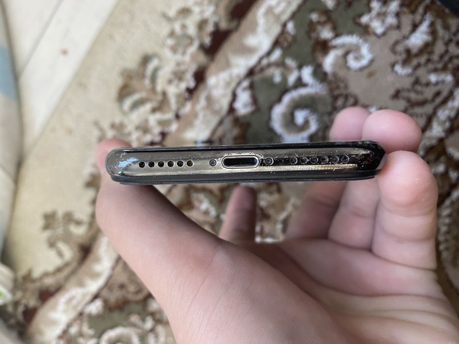 IPhone X , 32 000 ТОРГ