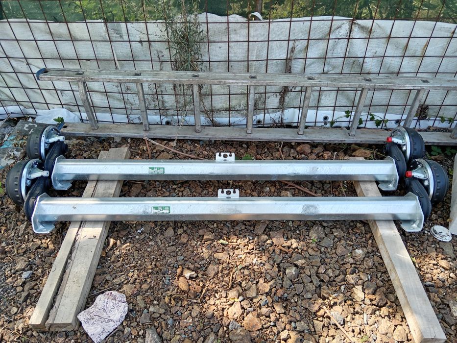 Punți noi Alko 1350 kg