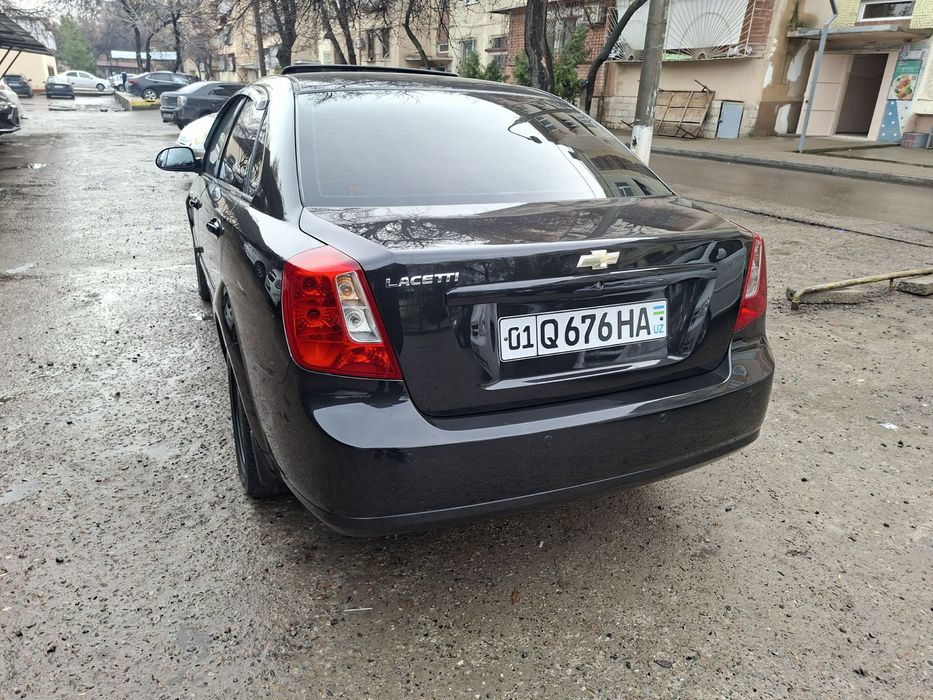 Продаётся Машина Ласетти