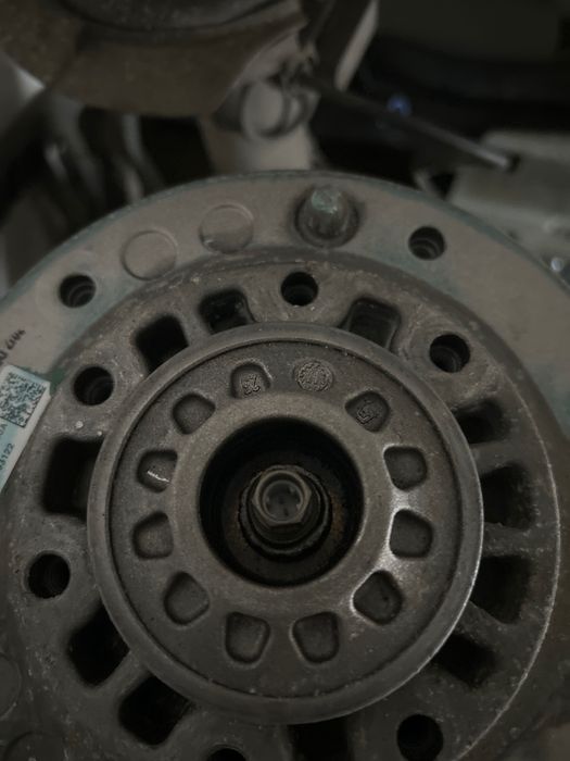 Bmw M4 Competition амортесьори