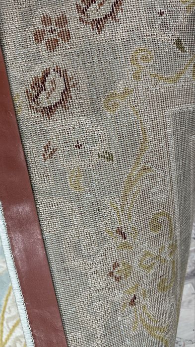 Срочно продам ковер в отличном состояние