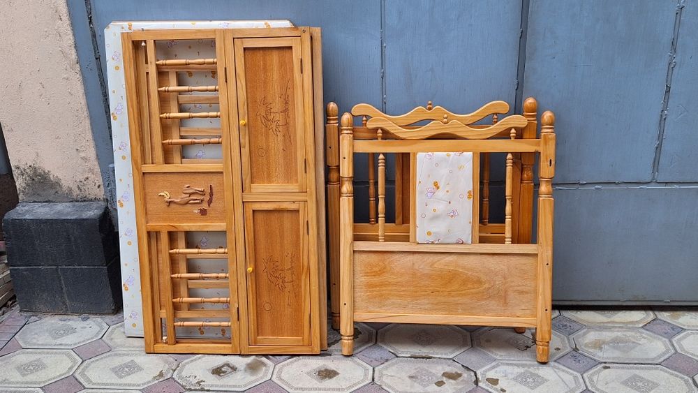 Кроватка детская