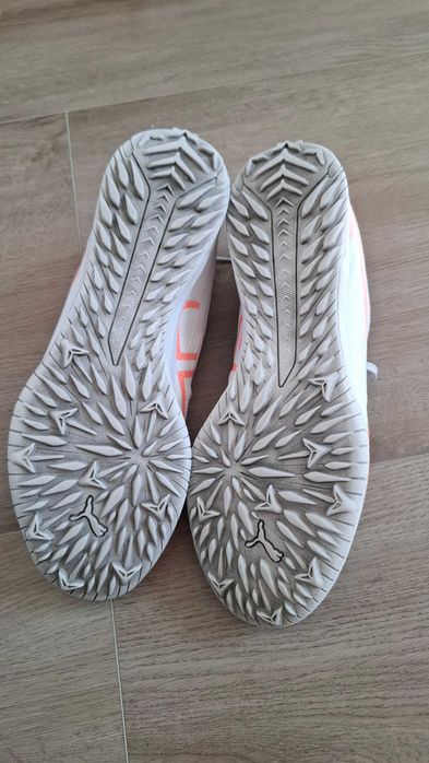 Adidasi Puma ultra 42