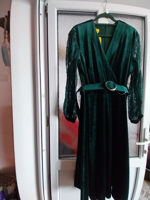 Vând rochie de ocazie