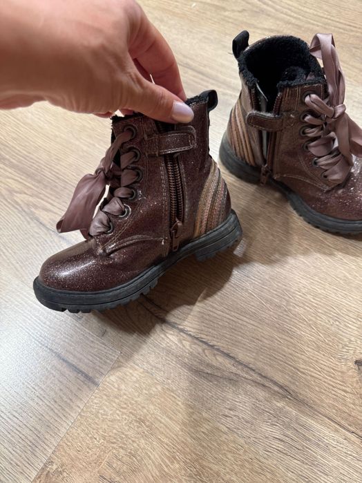 Боти за момиче next - 24 номер