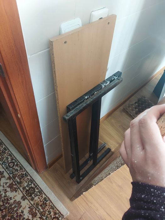 Парта со стулями очень дёшево